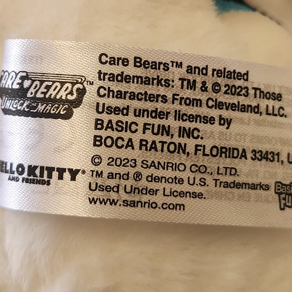HELLO KITTY x CARE BEARS PLUSHIE - Picture 12 of 13